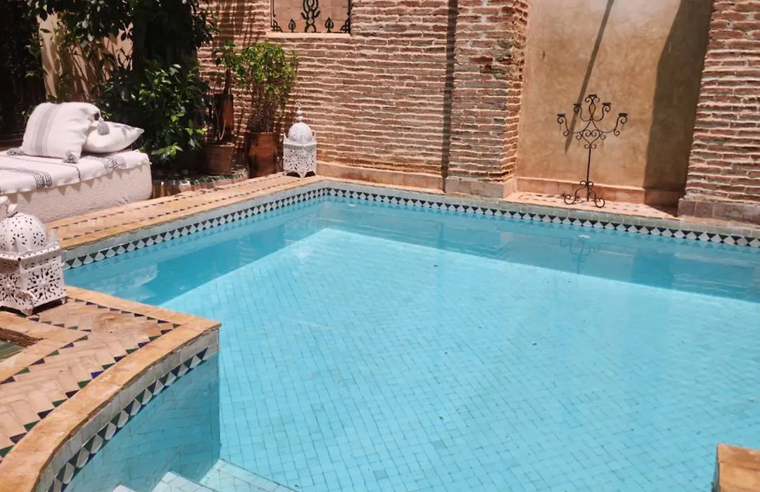 Riad Amira-1